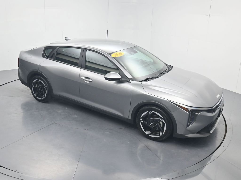Used 2025 Kia K4 EX FWD image 53