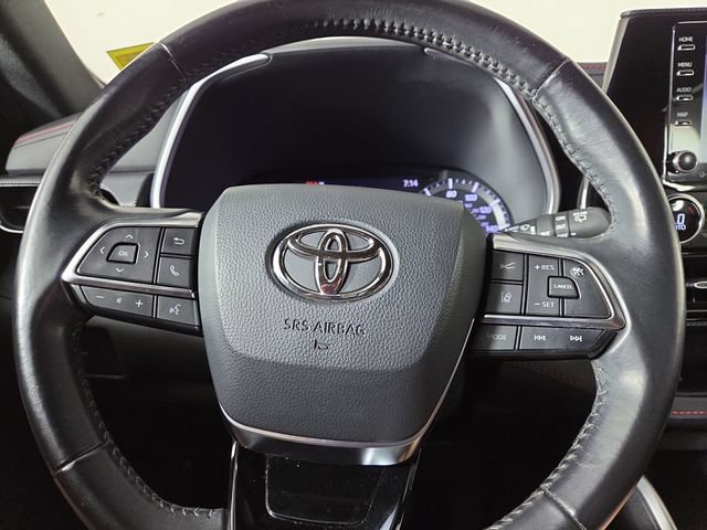 Used 2021 Toyota Highlander XSE AWD/4WD image 23