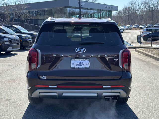Used 2023 Hyundai Palisade Limited image 6