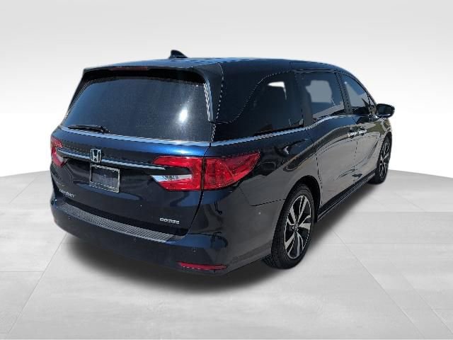 Used 2023 Honda Odyssey Touring image 3