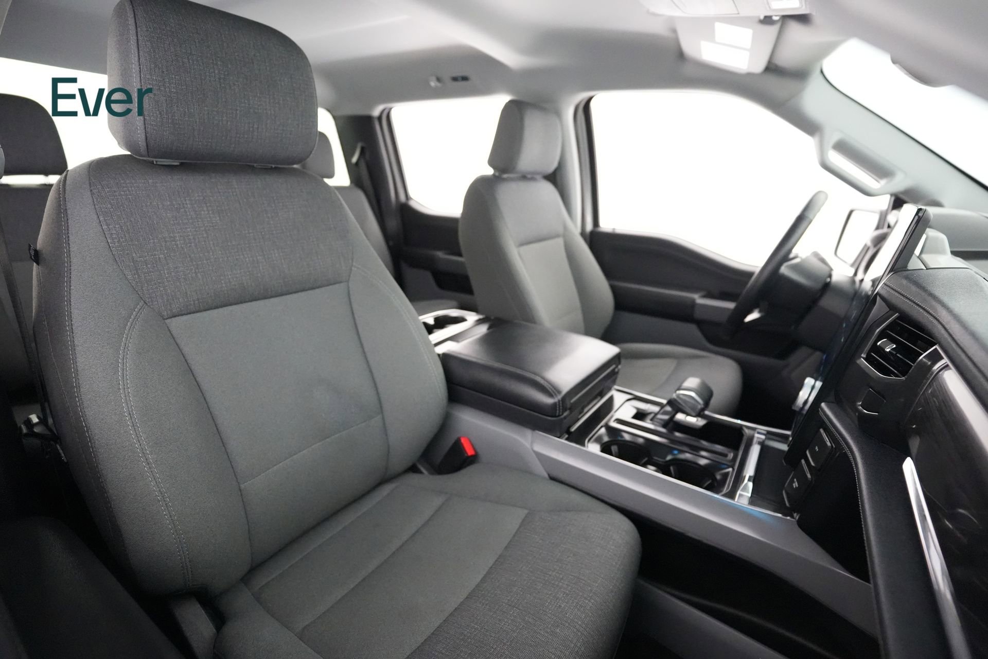 Used 2024 Ford F150 Lightning Flash image 17