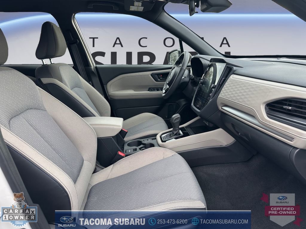 Used 2025 Subaru Forester Premium image 17