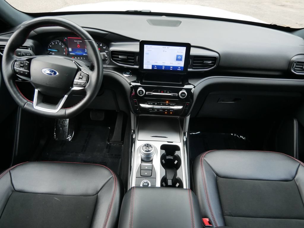 Certified 2023 Ford Explorer ST-Line AWD/4WD image 12