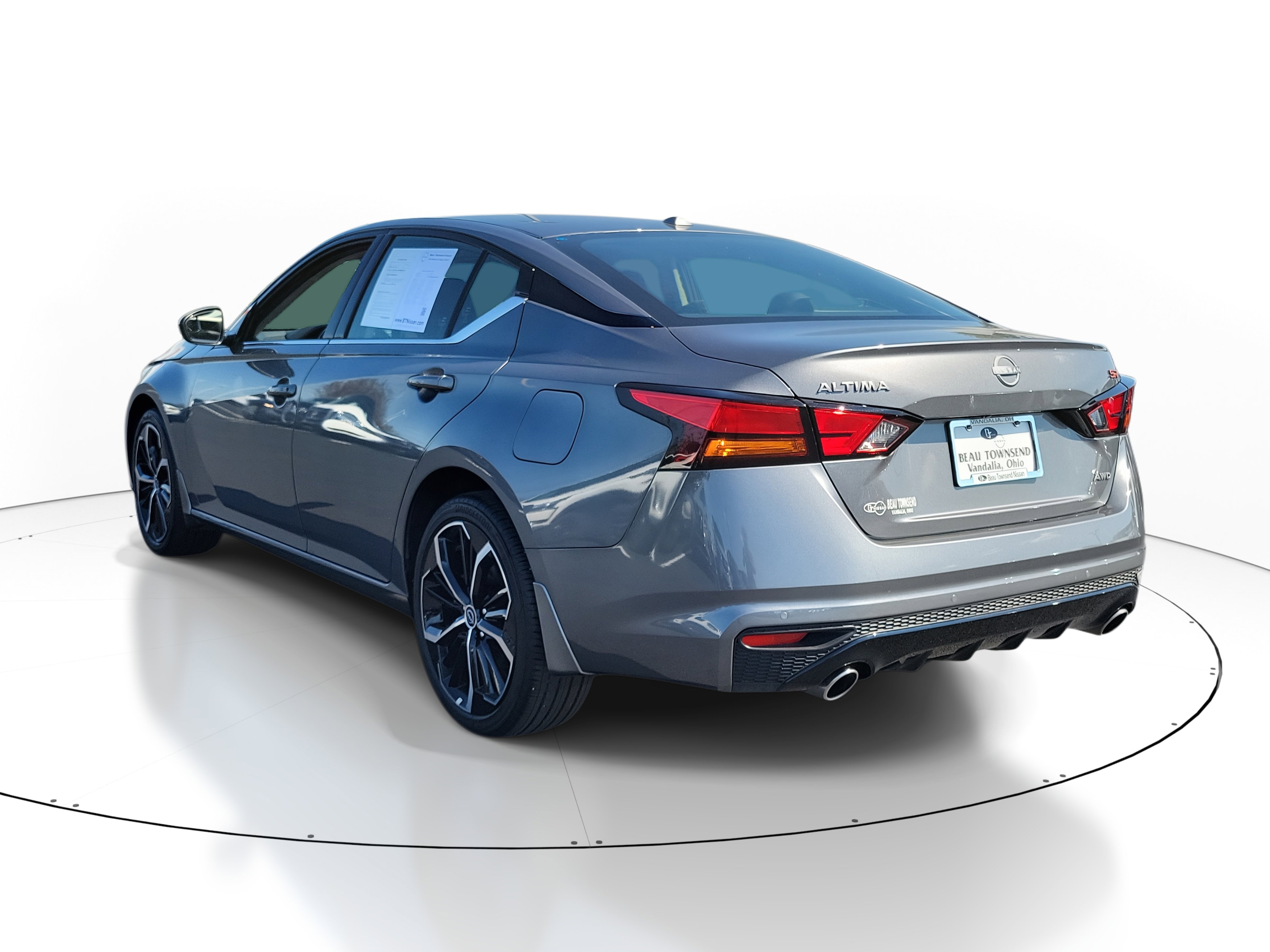 Certified 2024 Nissan Altima 2.5 SR w/ SR Premium Package image 3