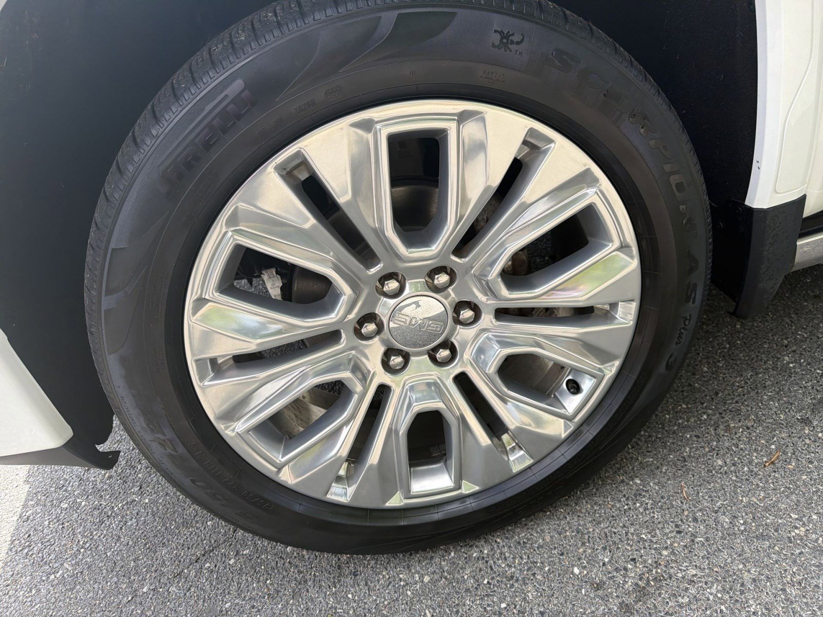 Used 2022 GMC Sierra 1500 Denali w/ Denali Premium Package image 12