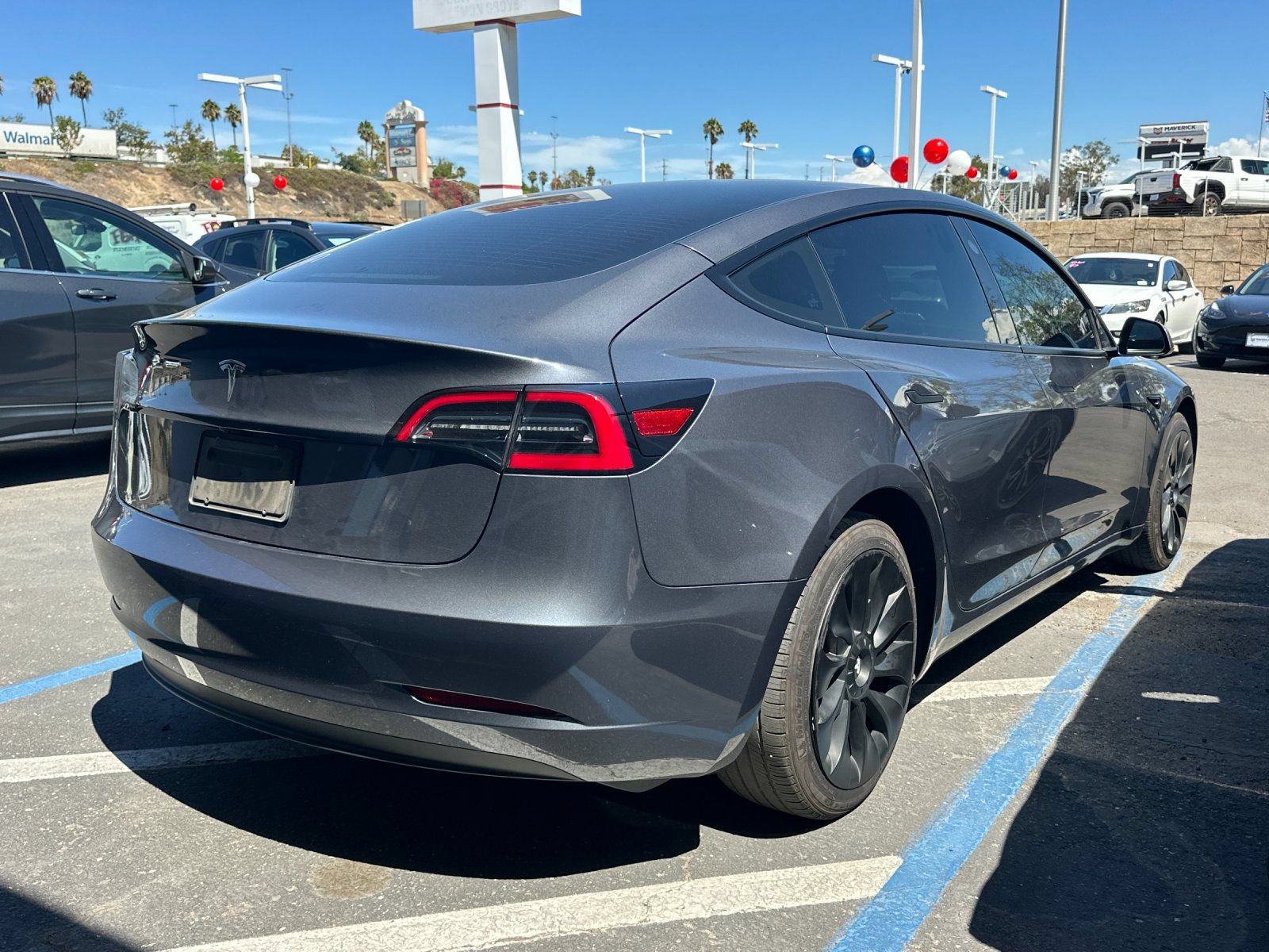 Used 2023 Tesla Model 3 Standard Range RWD image 3