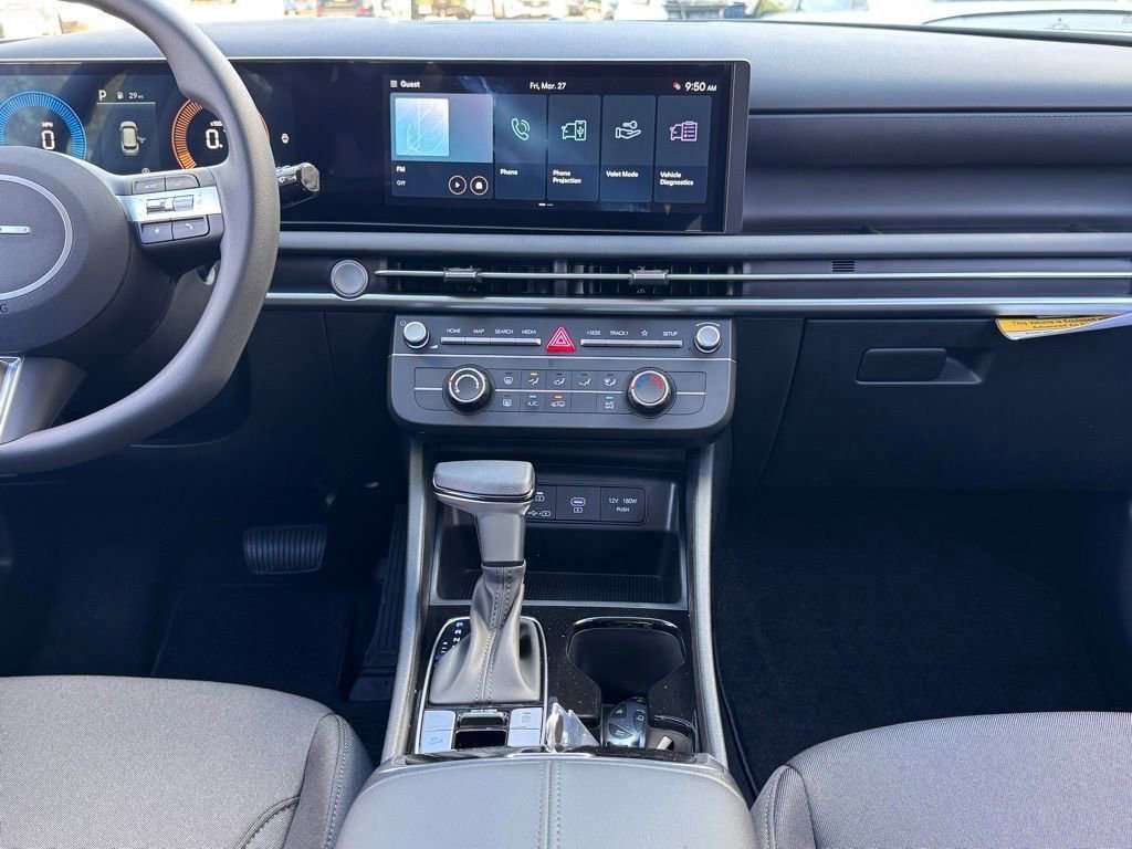 New 2026 Hyundai Tucson SE image 3