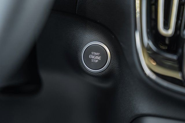 New 2026 Volvo XC40 B5 Plus w/ Protection Package Premier image 25