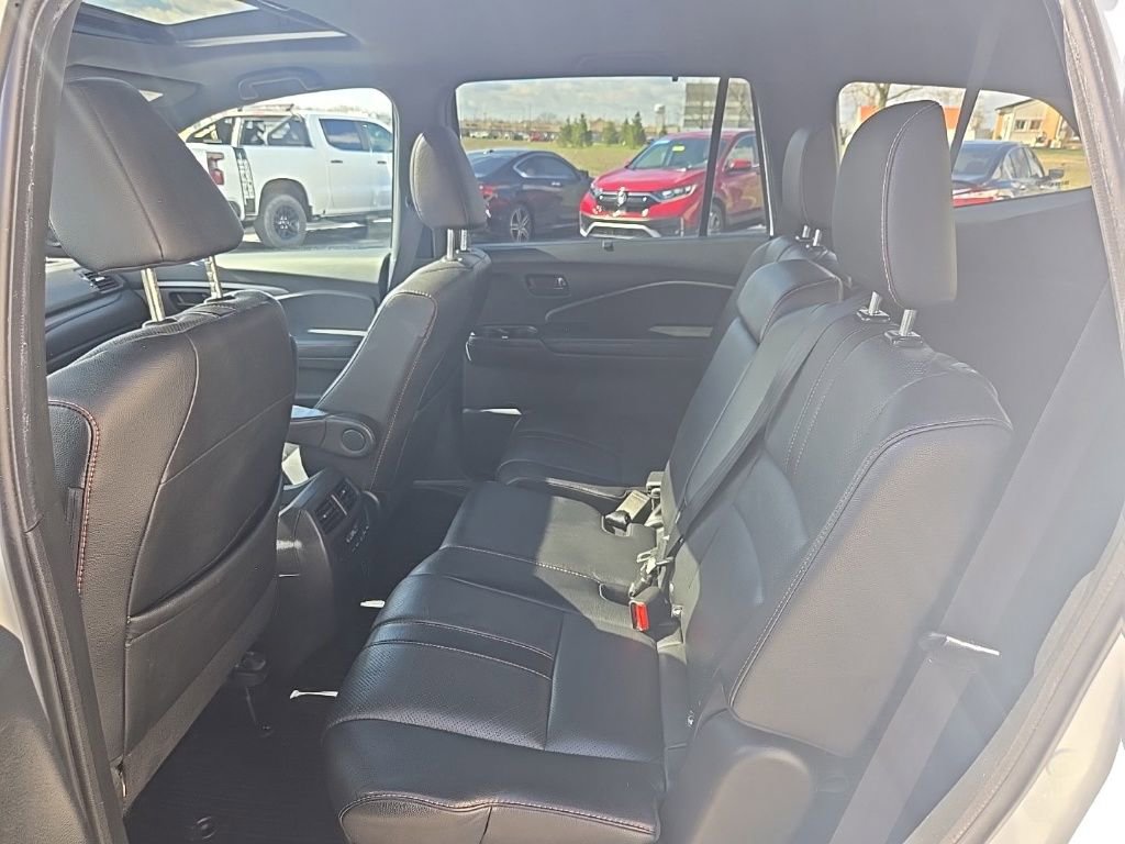 Certified 2022 Honda Pilot TrailSport image 26