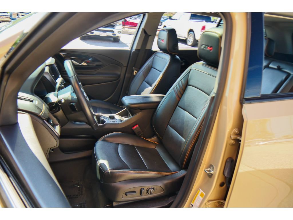 Used 2022 GMC Terrain AT4 w/ Infotainment Package II AWD/4WD image 11