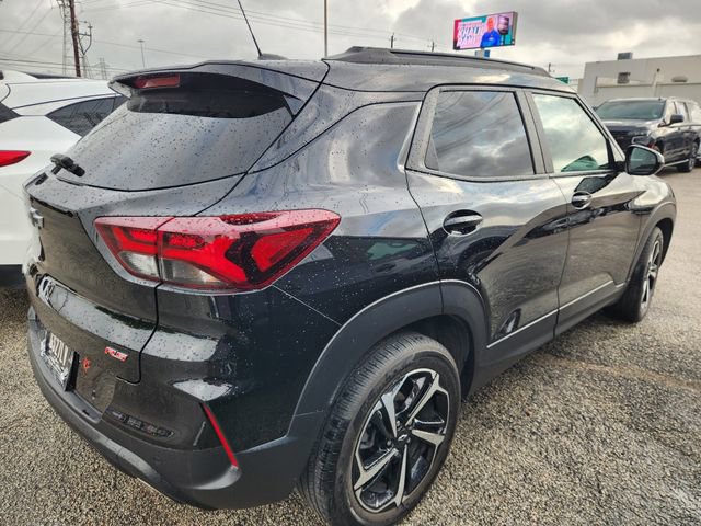Used 2022 Chevrolet TrailBlazer RS w/ Sun and Liftgate Package image 4