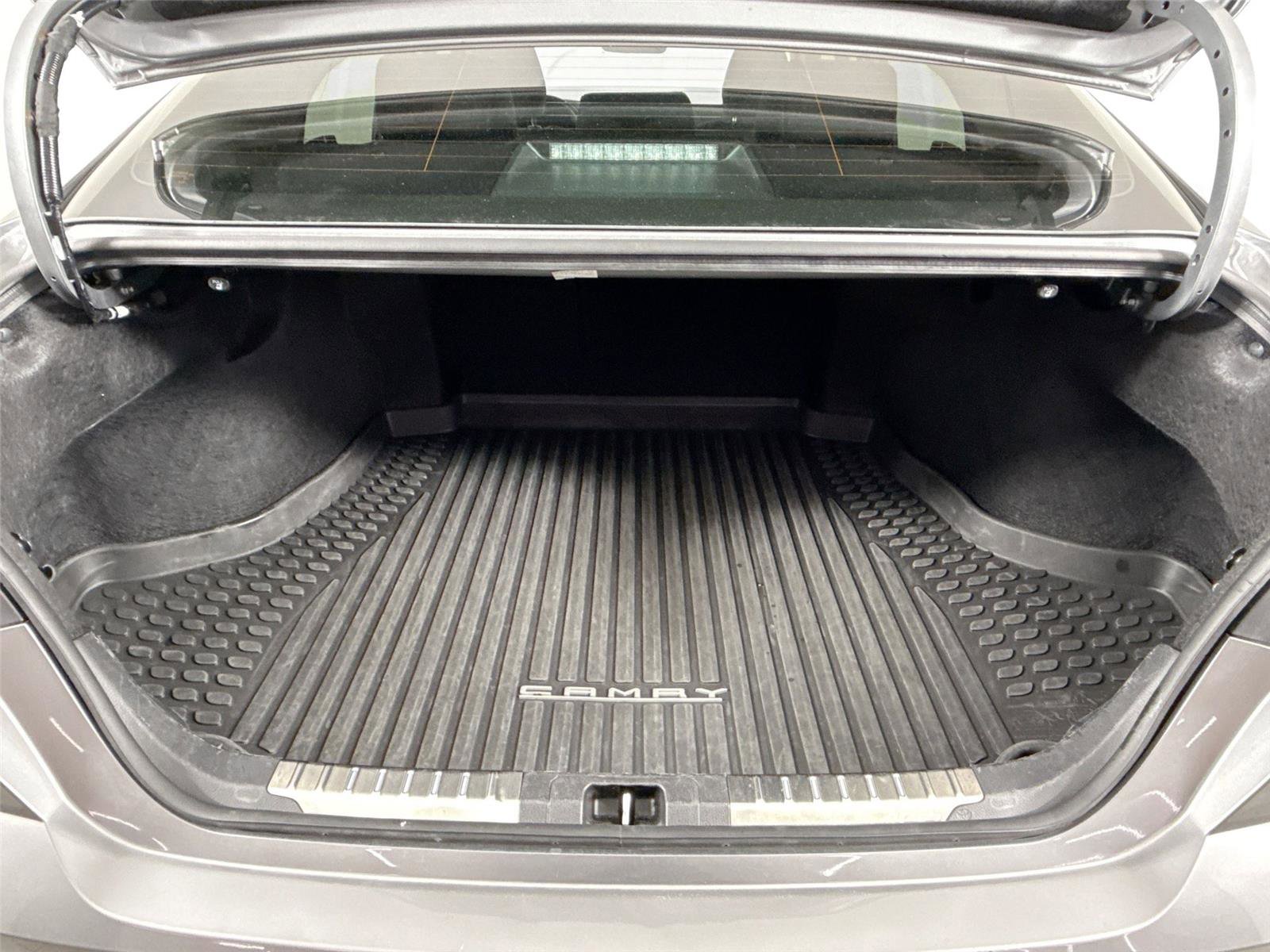 Used 2025 Toyota Camry XLE image 57