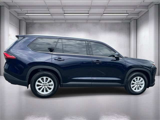 Used 2024 Toyota Grand Highlander AWD image 2