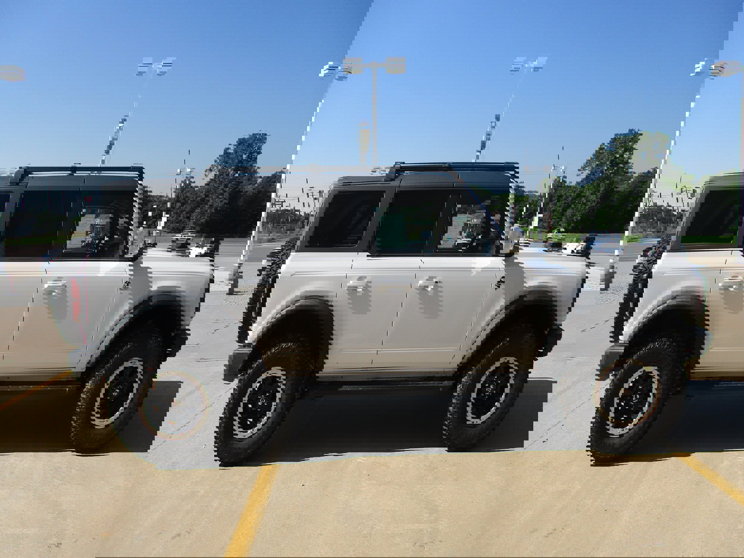 New 2024 Ford Bronco Outer Banks w/ Sasquatch Package image 7