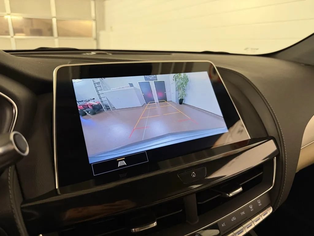 Used 2023 Cadillac CT5 Luxury w/ Sun And Sound Package AWD/4WD image 27