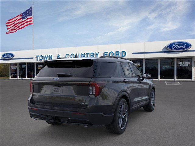 New 2026 Ford Explorer ST-Line w/ ST-Line Street Pack image 12