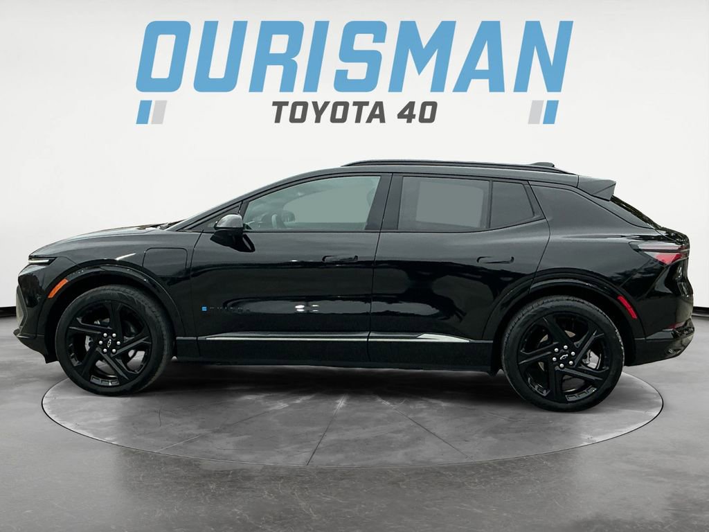 Used 2025 Chevrolet Equinox EV RS image 4