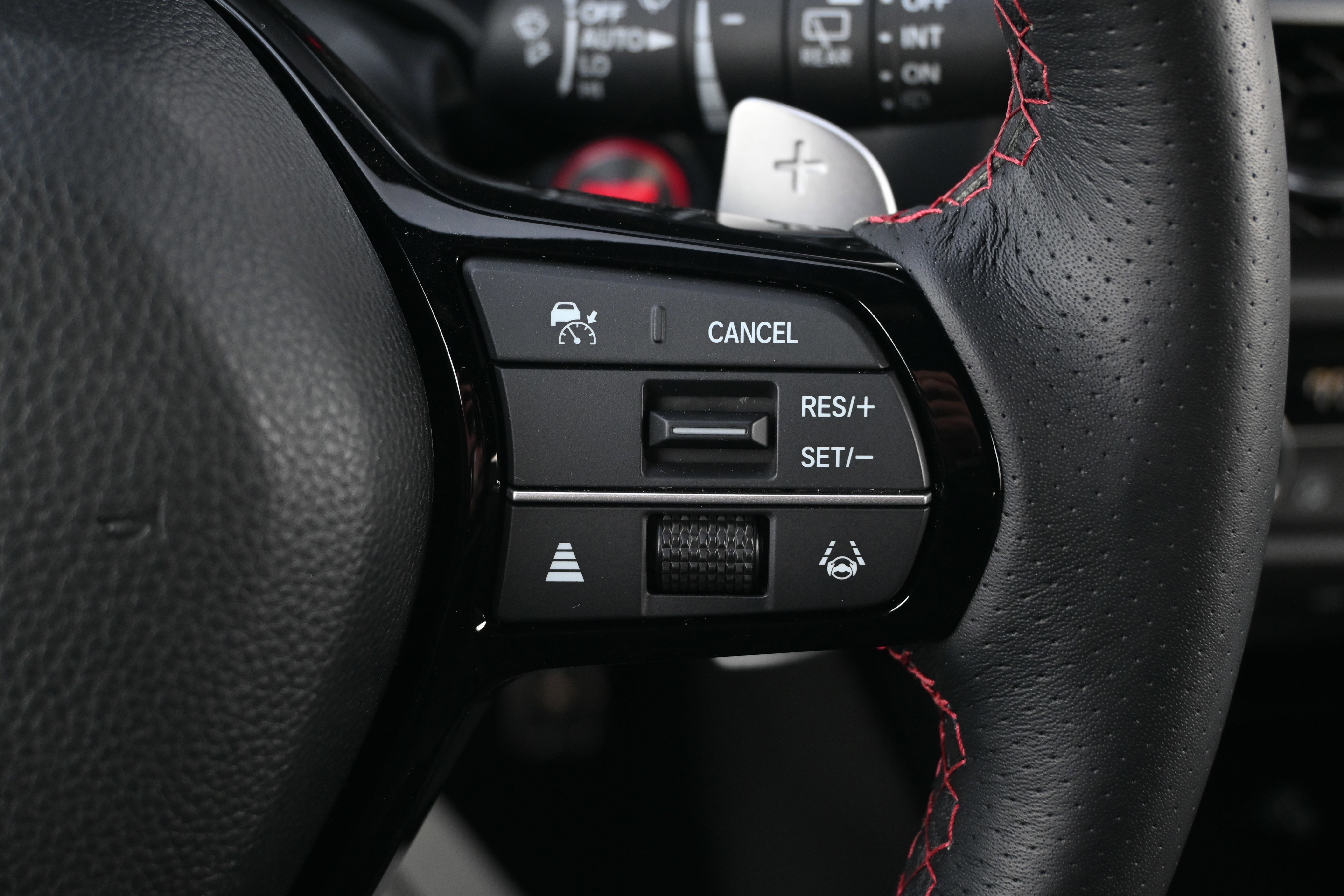 Used 2025 Acura ADX A-Spec image 31