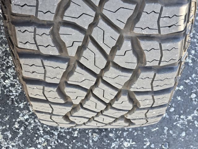Used 2026 GMC Sierra 2500 AT4X AWD/4WD image 11