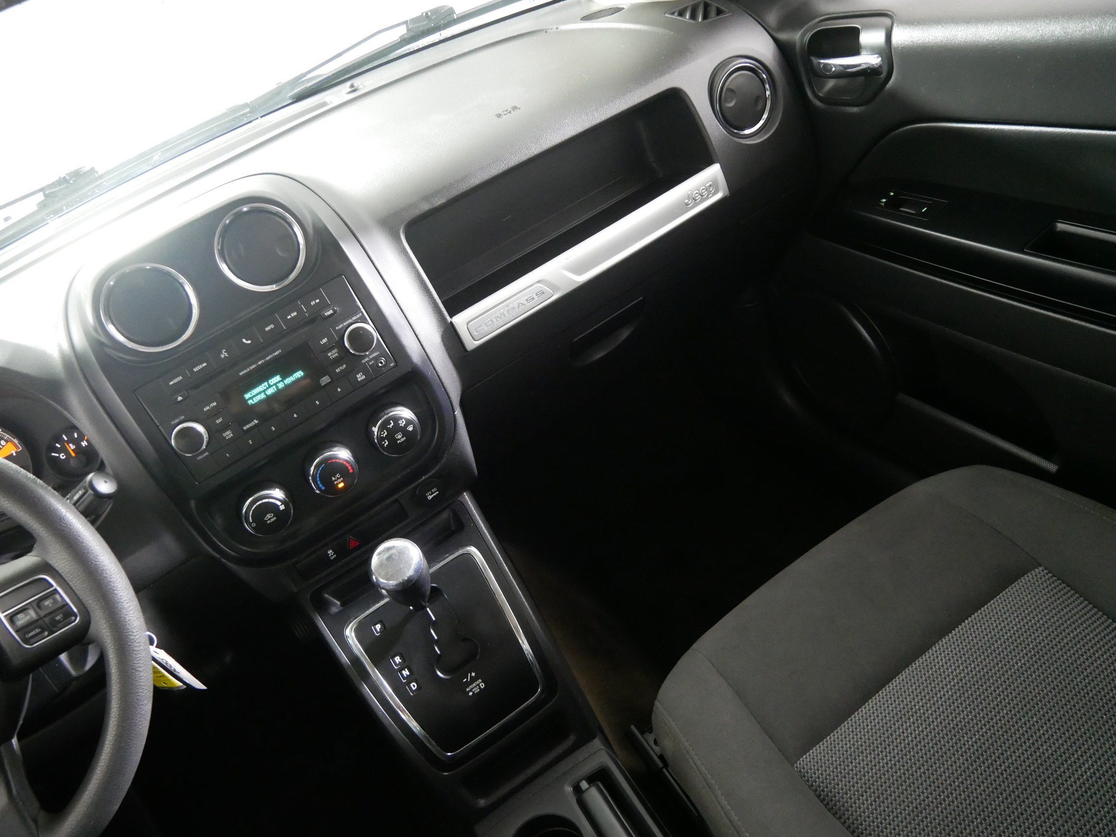 Used 2017 Jeep Compass Sport w/ Power Value Group AWD/4WD image 11
