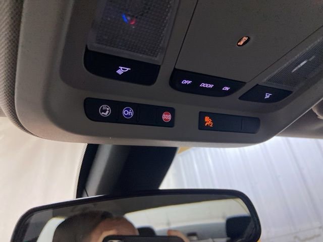 Used 2015 Chevrolet Impala LT image 25