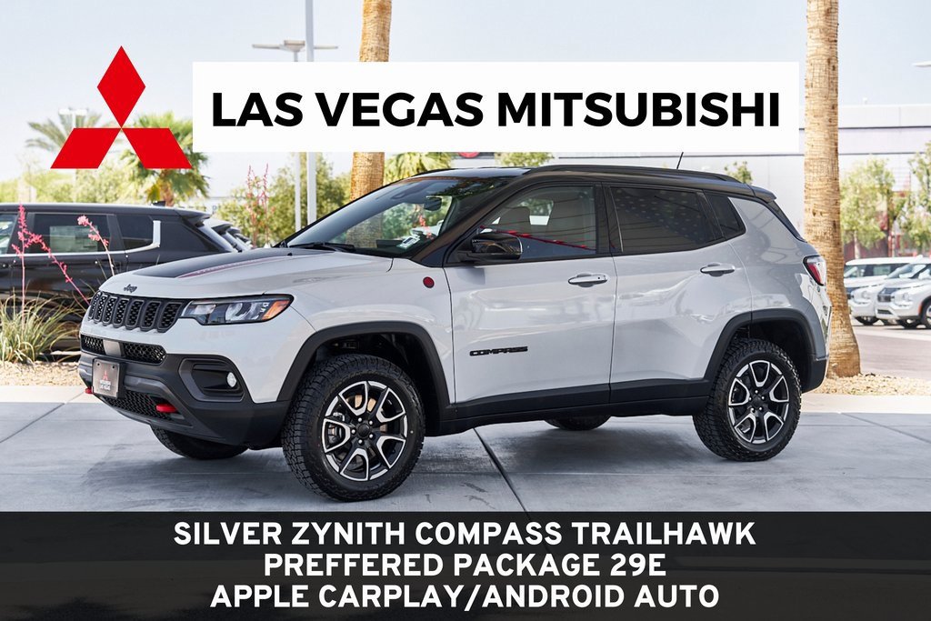 Used 2024 Jeep Compass Trailhawk image 1