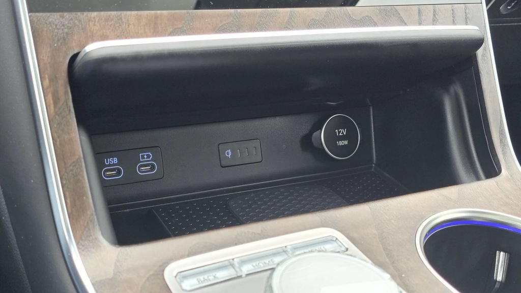 Used 2025 Genesis GV80 2.5T Prestige AWD/4WD image 35