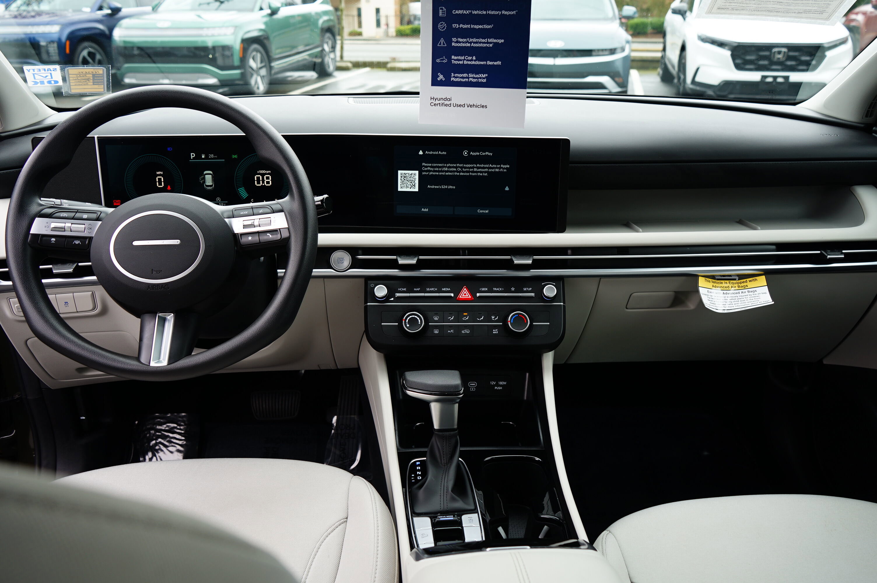 Used 2025 Hyundai Tucson SE image 15