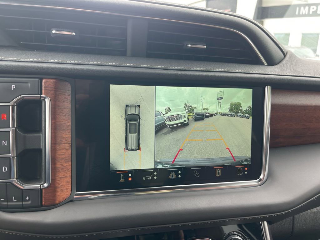 Used 2023 GMC Yukon XL Denali Ultimate image 22