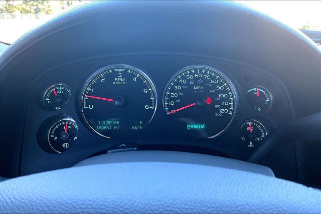 Used 2014 GMC Yukon SLT w/ Regional Value Package RWD image 12