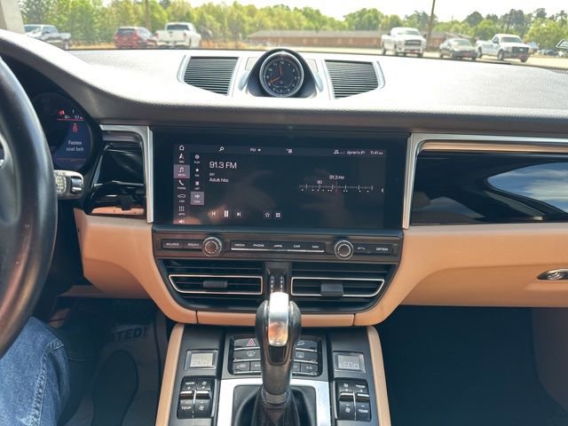 Used 2019 Porsche Macan image 14