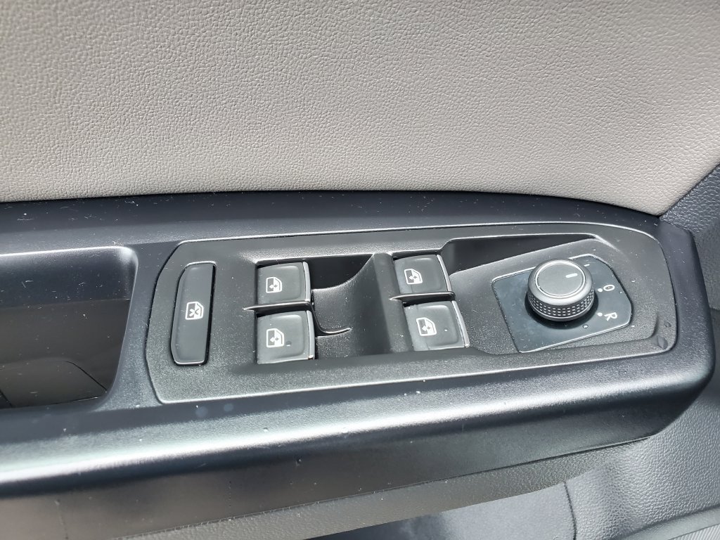 Used 2021 Volkswagen Atlas Cross Sport S AWD/4WD image 12
