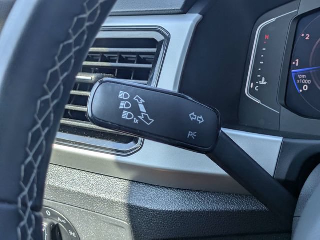 Used 2023 Volkswagen Atlas SE w/ Black Wheel Package FWD image 27