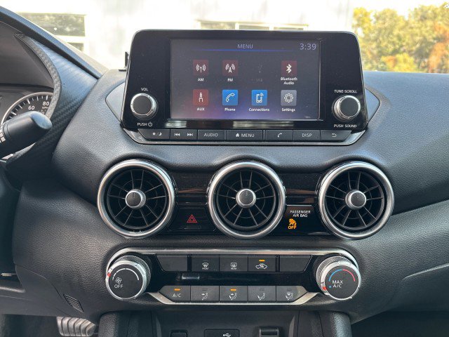 Used 2024 Nissan Sentra S image 17