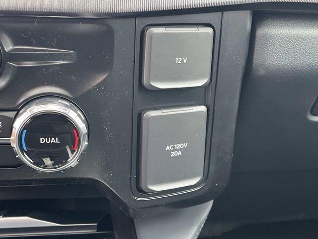 New 2026 Ford F250 Platinum w/ Tremor Off-Road Package image 31