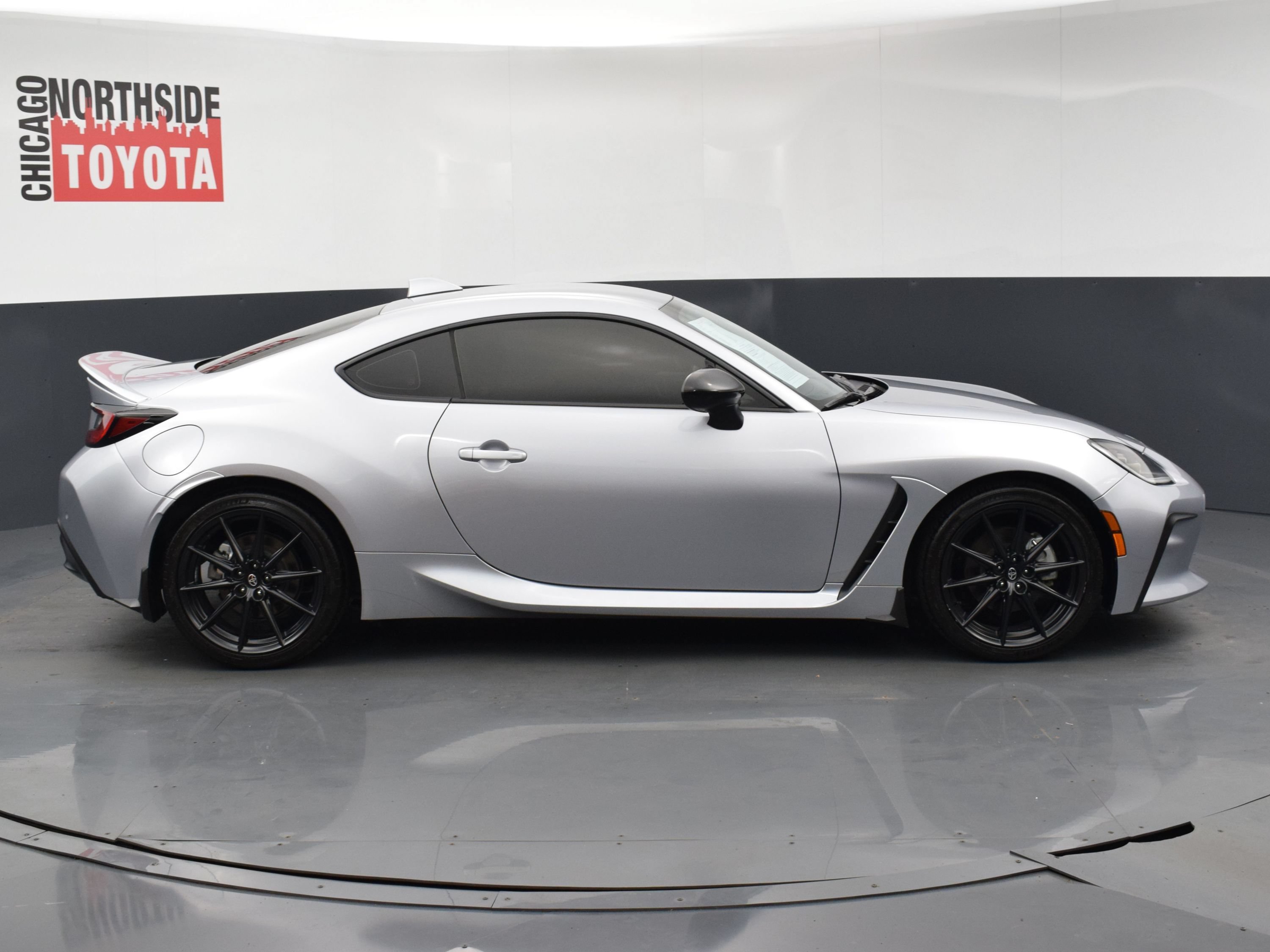 Used 2024 Toyota GR86 Premium RWD image 5