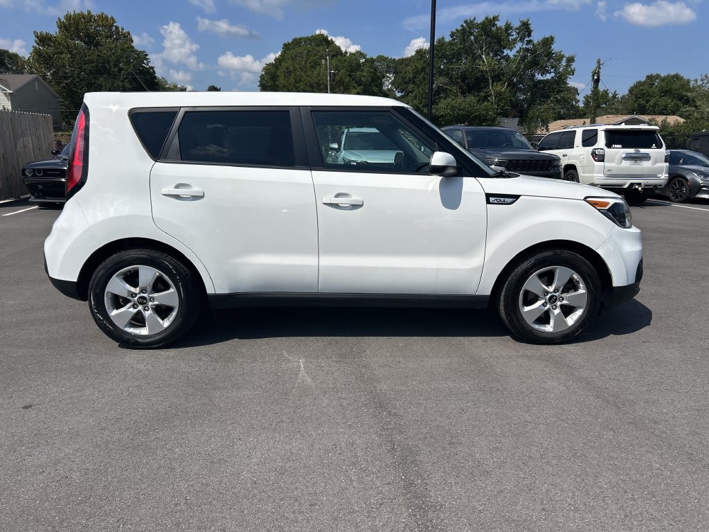 Used 2018 Kia Soul FWD image 8