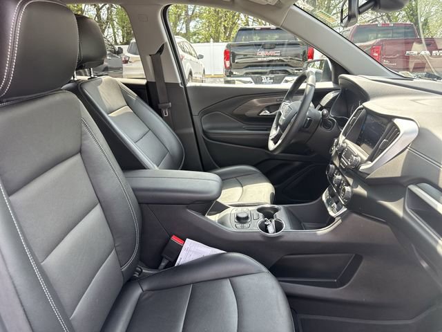 Used 2023 GMC Terrain SLT w/ Tech Package image 27