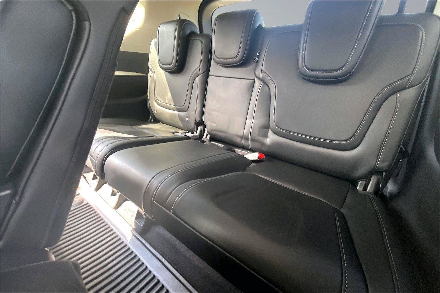 Certified 2025 Nissan Armada SV AWD/4WD image 27