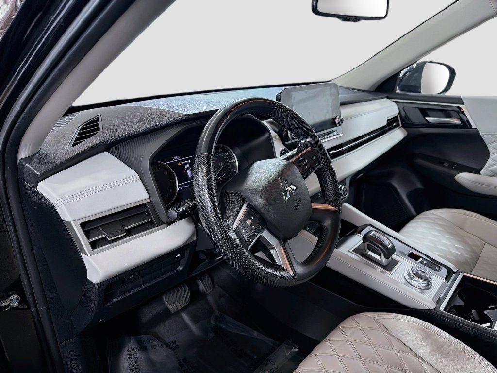 Used 2022 Mitsubishi Outlander SEL AWD/4WD image 11