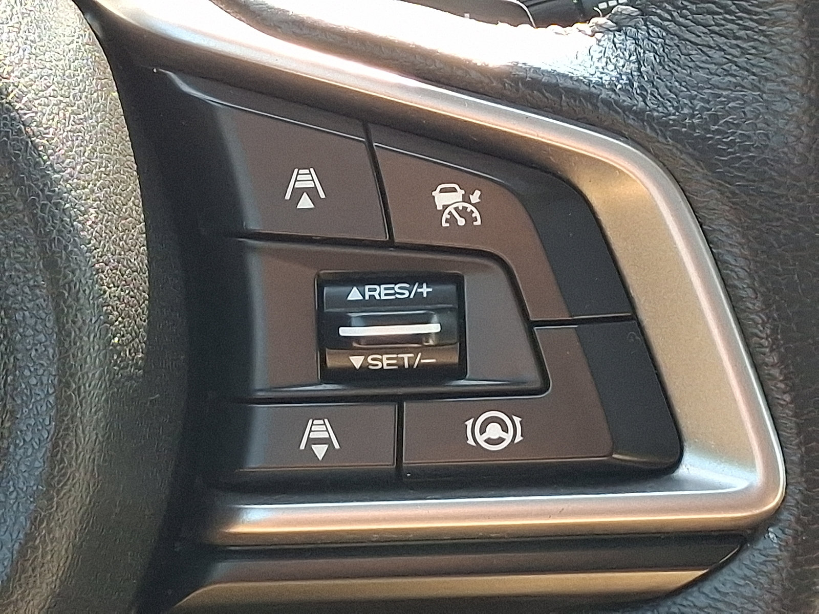Used 2020 Subaru Outback Premium w/ Popular Package #1 AWD/4WD image 23