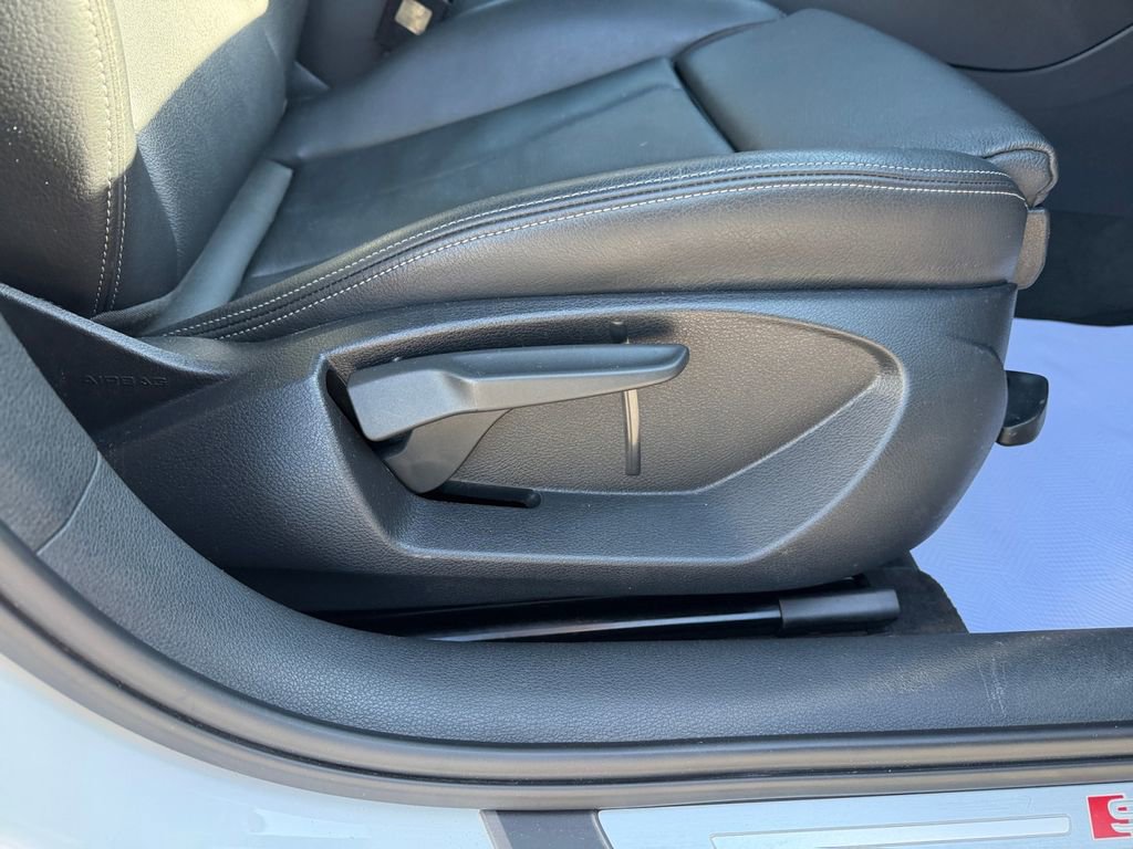 Used 2020 Audi A3 2.0T Premium image 22