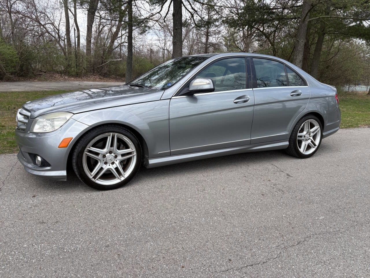 Used 2008 Mercedes-Benz C 350 Sport image 2