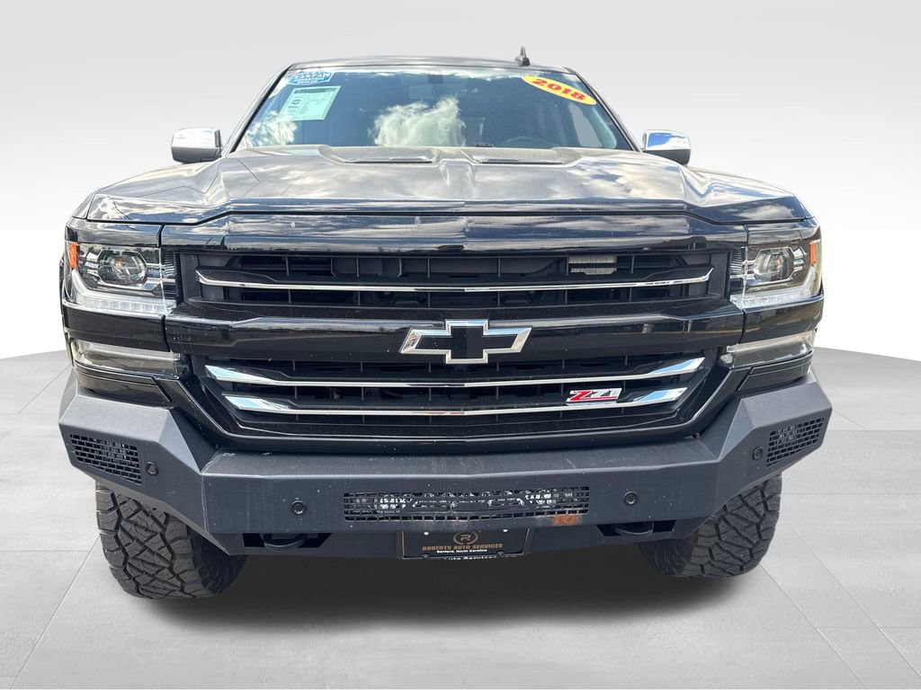 Used 2018 Chevrolet Silverado 1500 LTZ Z71 w/ LTZ Plus Package AWD/4WD image 10