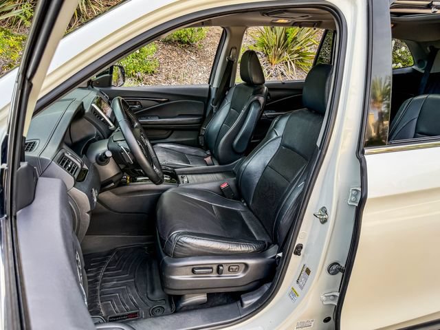 Used 2016 Honda Pilot Elite image 9