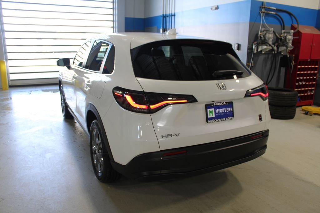 Used 2026 Honda HR-V LX image 35