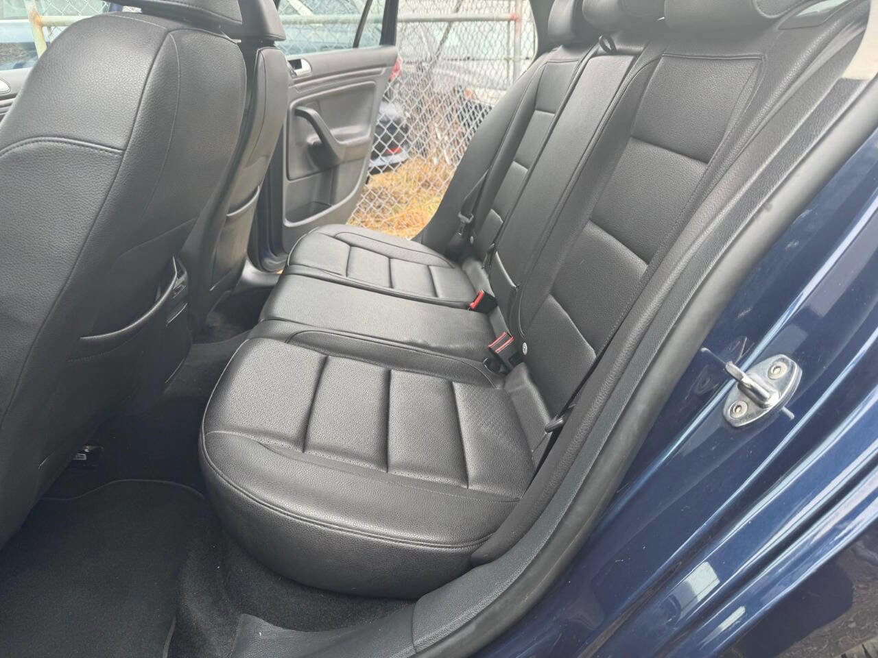 Used 2014 Volkswagen Jetta TDI image 28