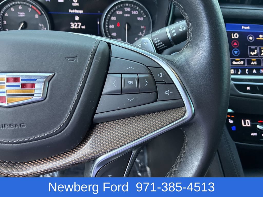 Used 2024 Cadillac XT5 Sportv w/ Platinum Package AWD/4WD image 17