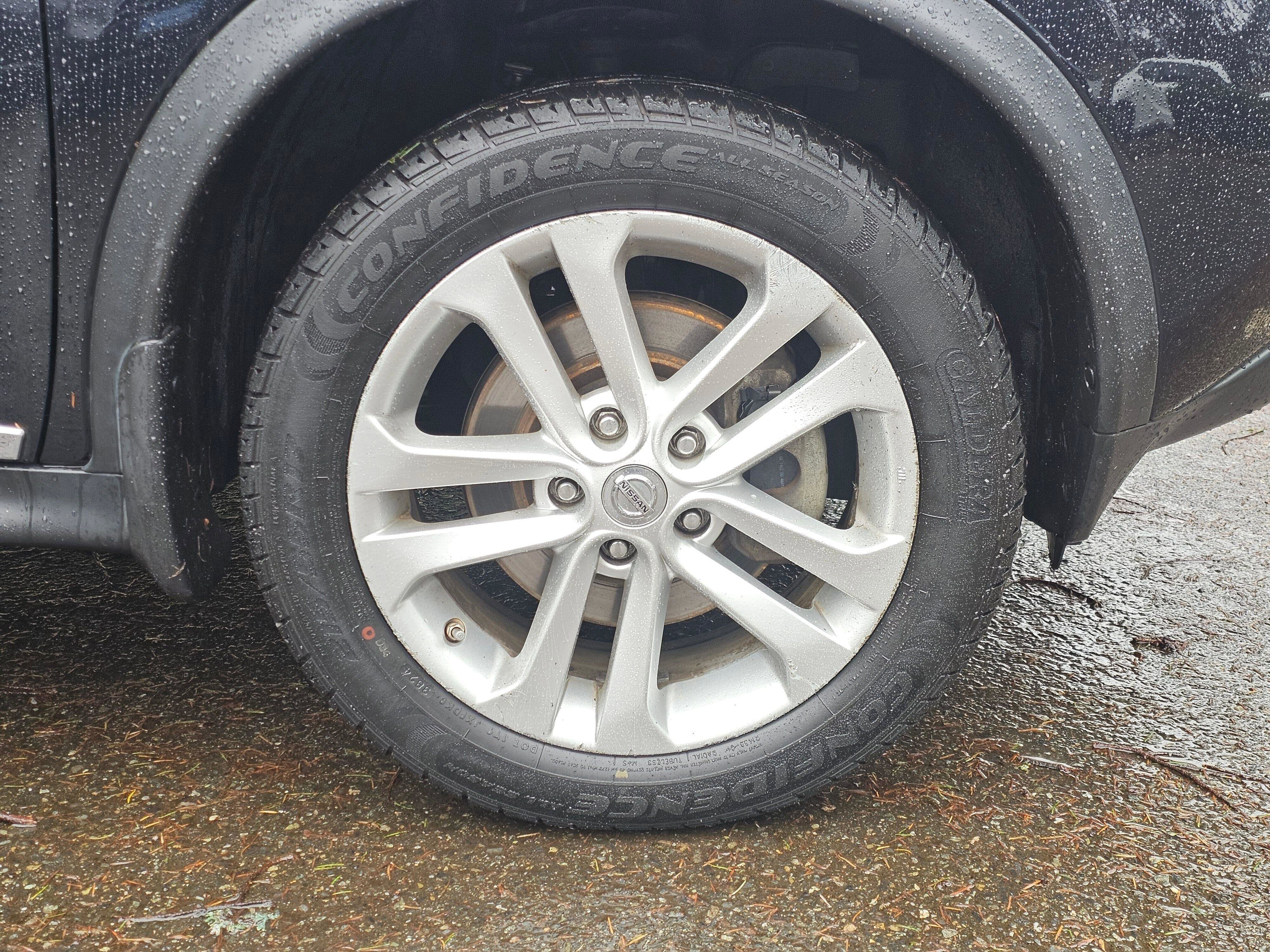 Used 2012 Nissan Juke SL image 9