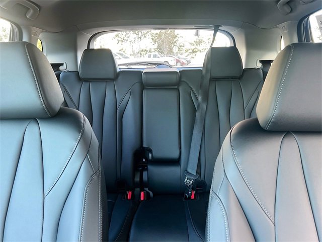 Used 2025 Acura ADX FWD image 25